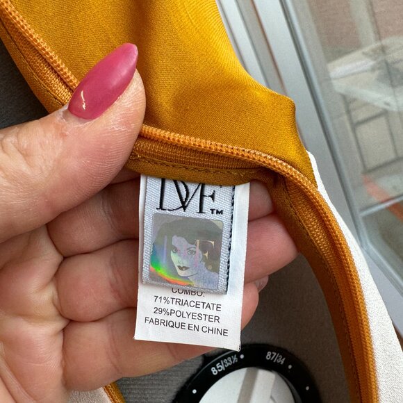 Dress By Diane Von Furstenberg - Picture 9 of 11